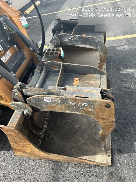 2019 PALADIN 72" Scrap Grapple Bucket - Paladin