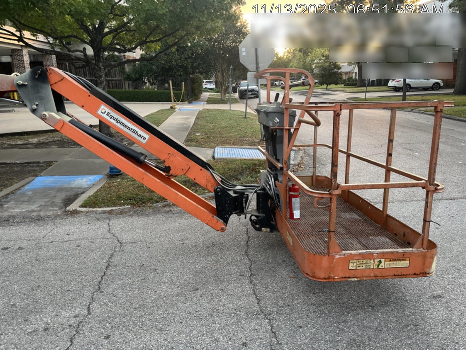 2019 JLG 600AJ