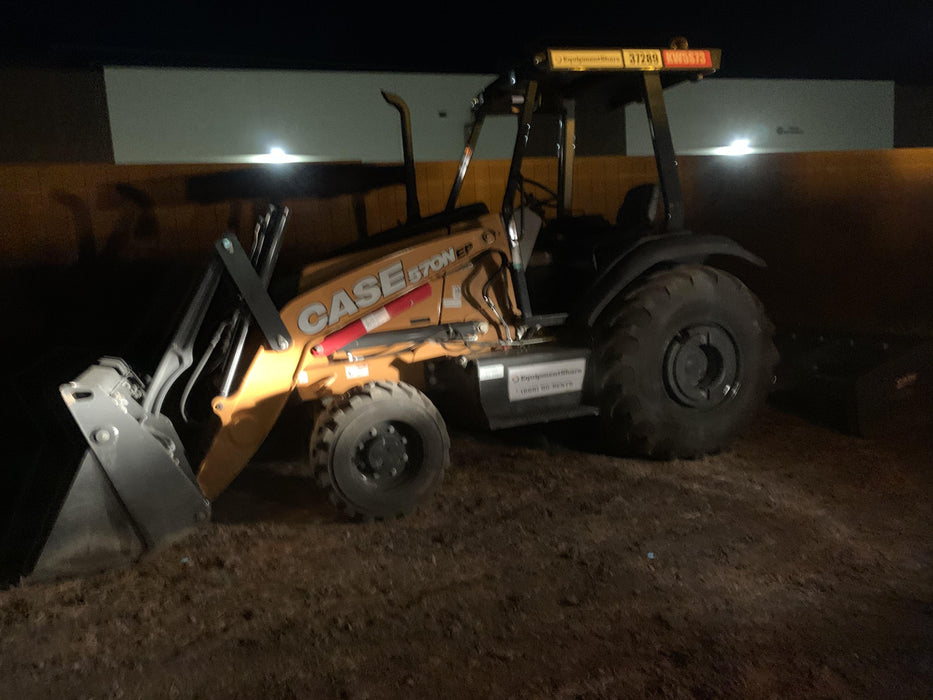 2019 CASE 570N EP