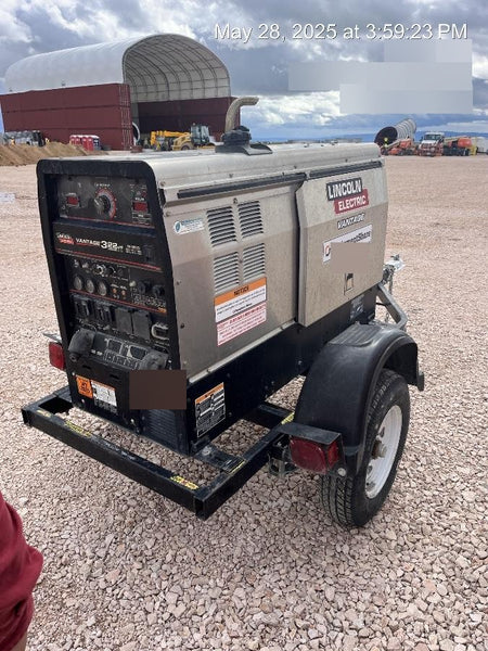 2019 Lincoln Electric Vantage 322 Welder Ready-Pak 3, Two wheel trailer, Fender and Light kit, Cable Rack