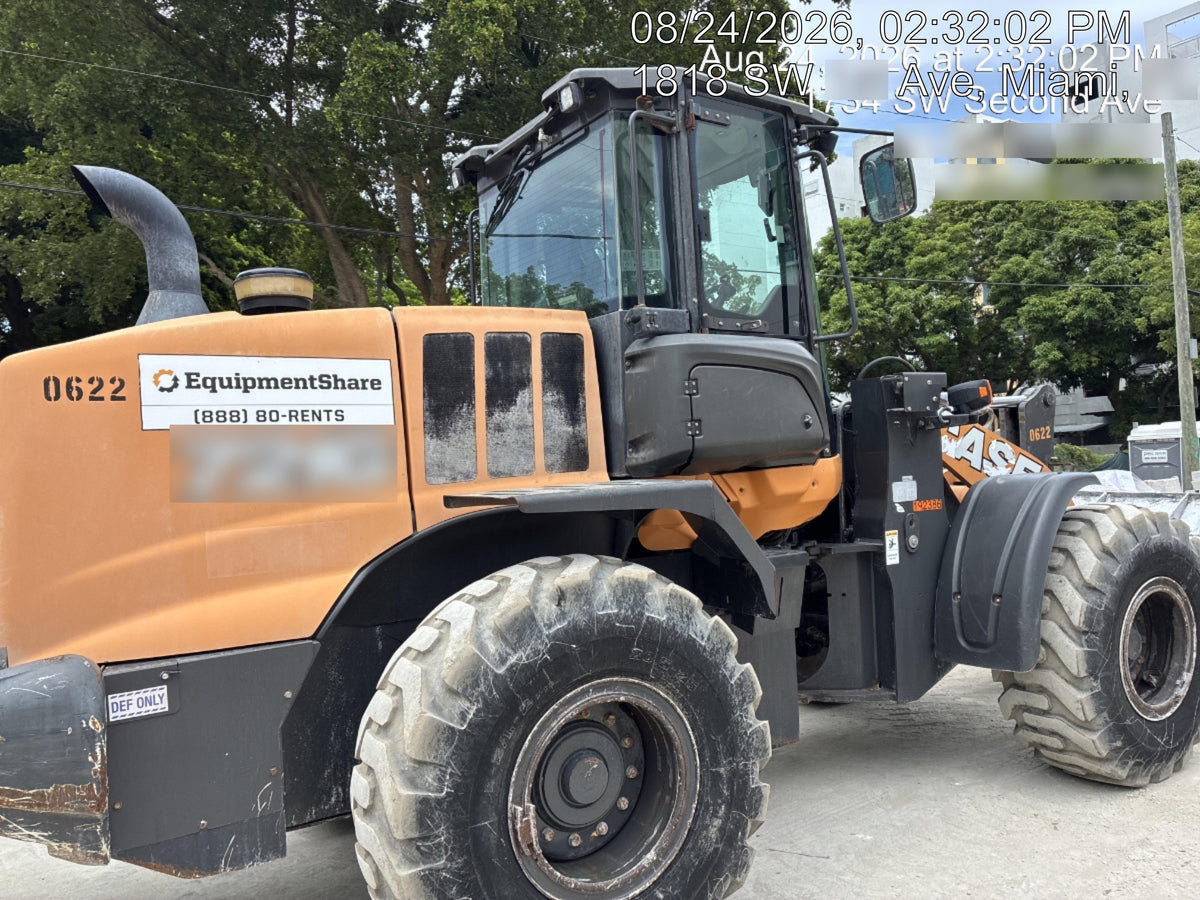 2018 Case 721G CLOSED CAB, JRB 416 STYLE HYD COUPLER