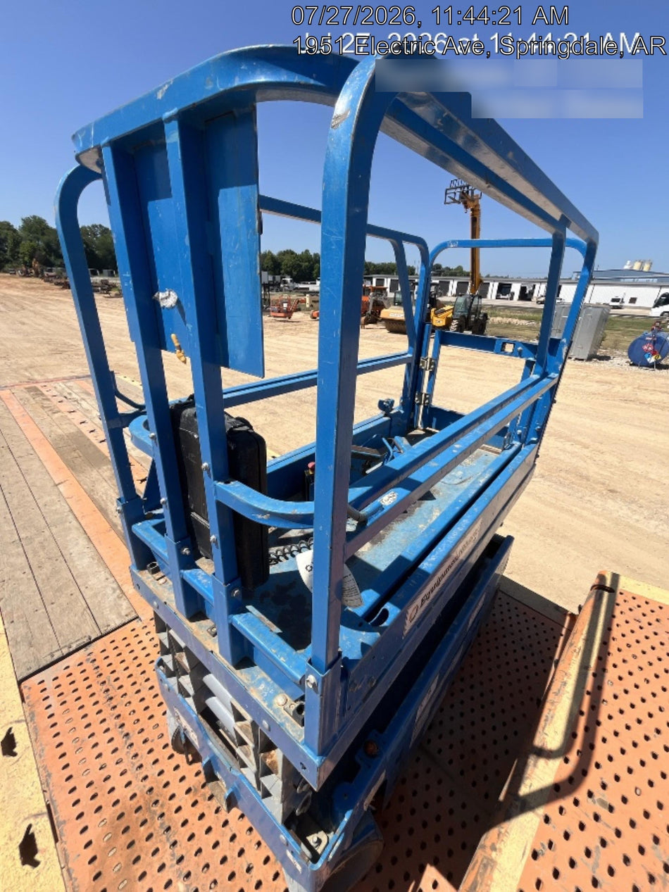 2020 Genie GS-1930 Solid Non Marking Tires, Beacon, Folding rails with half height swing gate