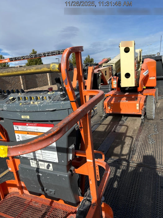 2019 JLG E400AJPN