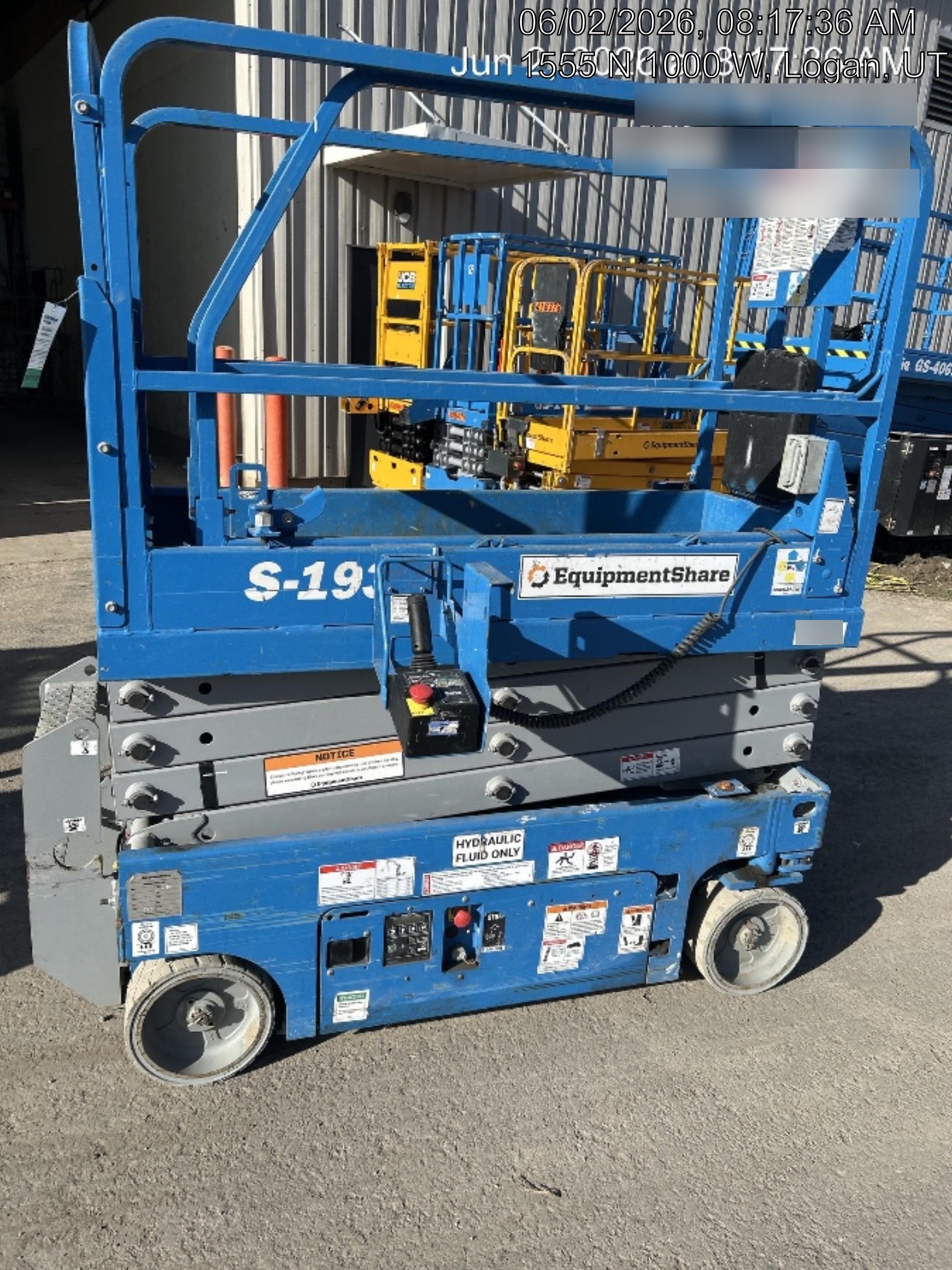 2019 Genie GS-1930 Half Height Swing Gate, 800W Inverter