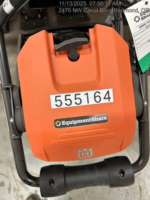 2025 HUSQVARNA LT6005