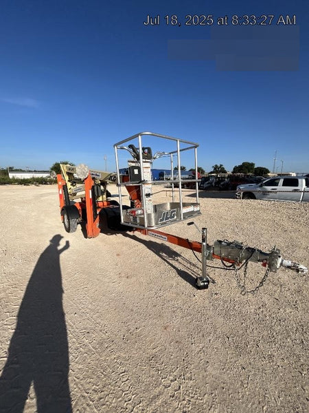 2022 JLG T350
