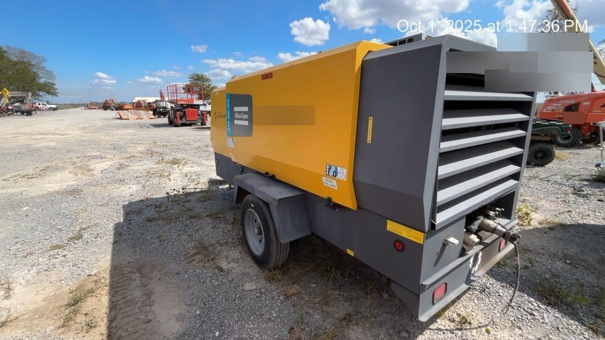 2023 ATLAS COPCO XAS 900