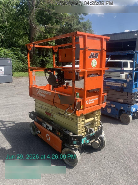 2025 JLG ES1932