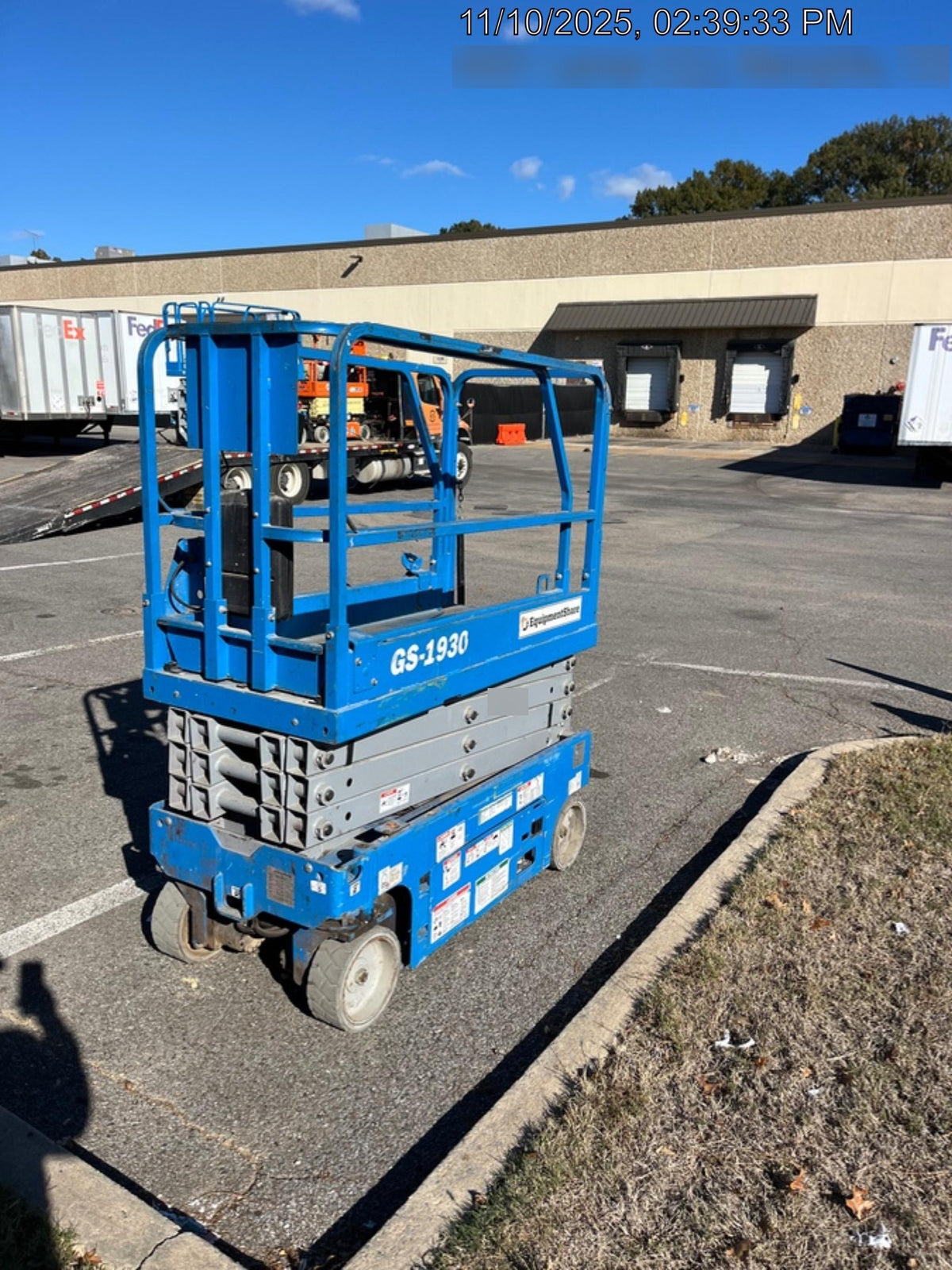2019 Genie GS-1930 Fixed rails with chain Entry
