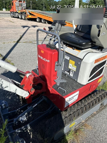2023 TAKEUCHI TB210R
