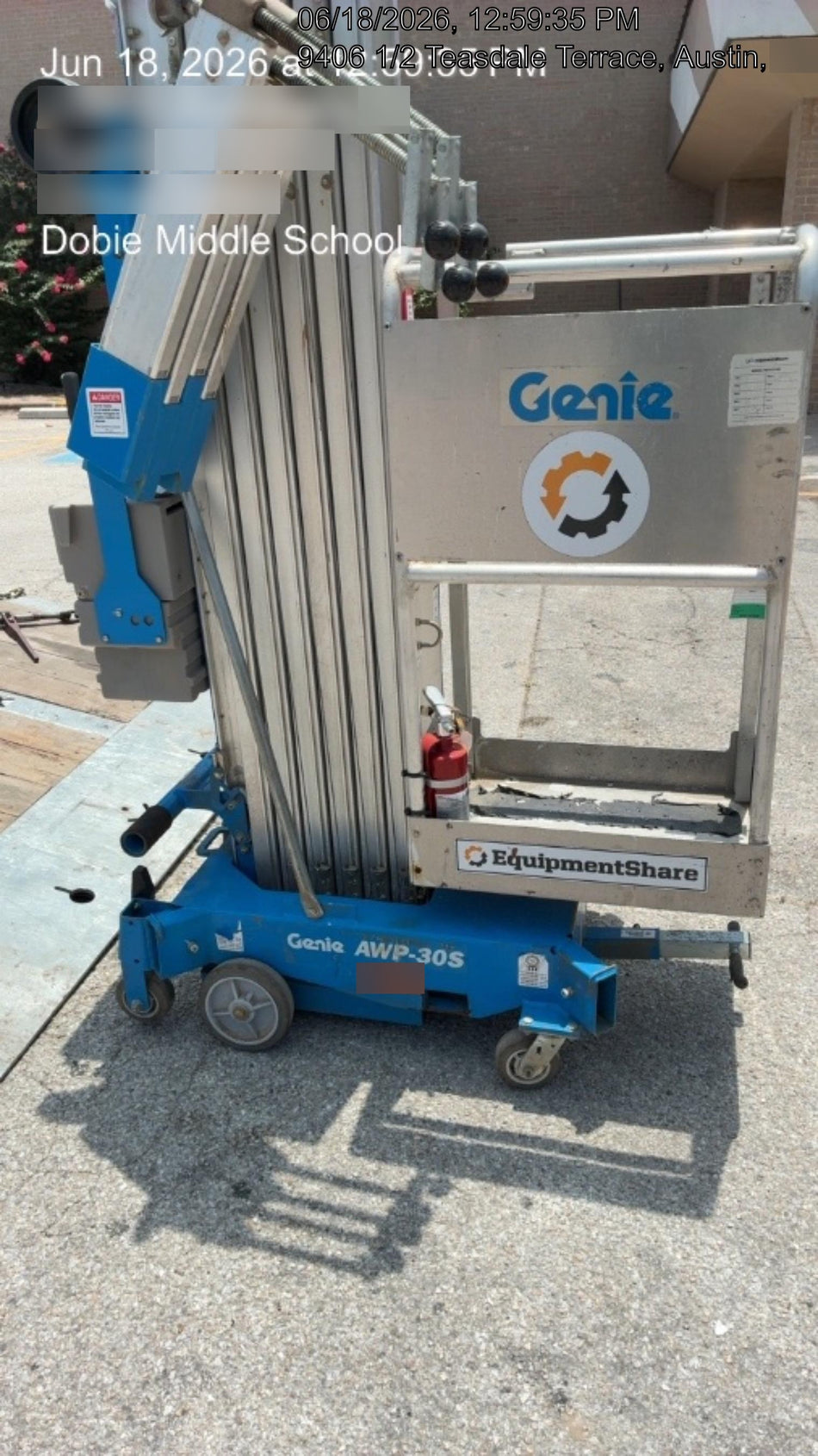 2020 GENIE AWP-30S