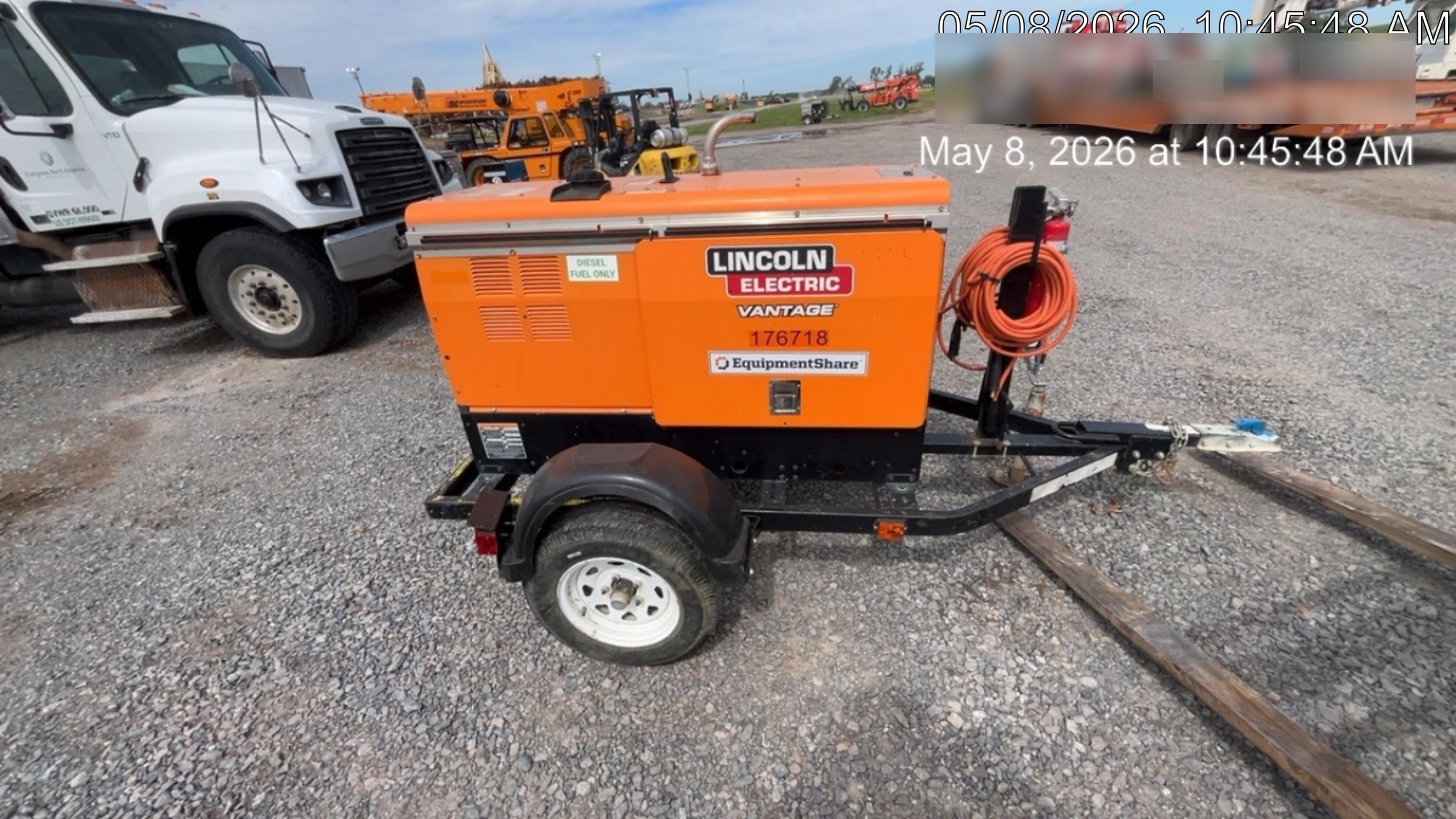 2021 Lincoln Electric Vantage 322 Vantage 322 Ready Pak 3 w/ Decals, ORANGE (includes trailer, cable rack, fender light kit) NO Telematics