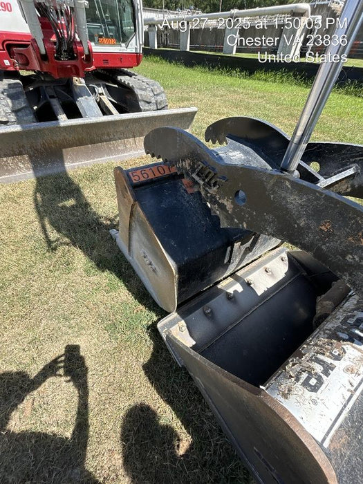 2025 TAKEUCHI 36" Bucket - Takeuchi