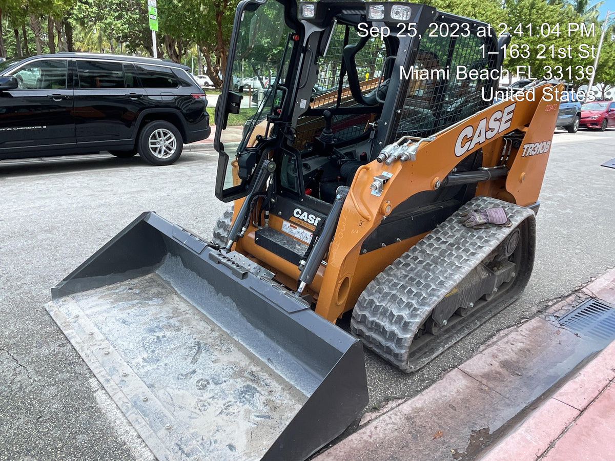 2023 CASE TR310B