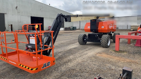 2025 JLG 800AJ