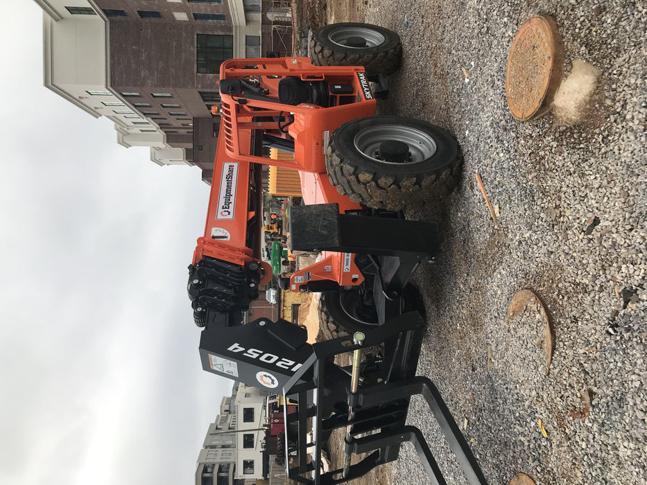 2020 Skytrak 12054 74Hp, Canopy, FF Tires, Work Lights, Beacon, Aux Hydraulics, Back up Alarm, Lifting Eye, ES Decals