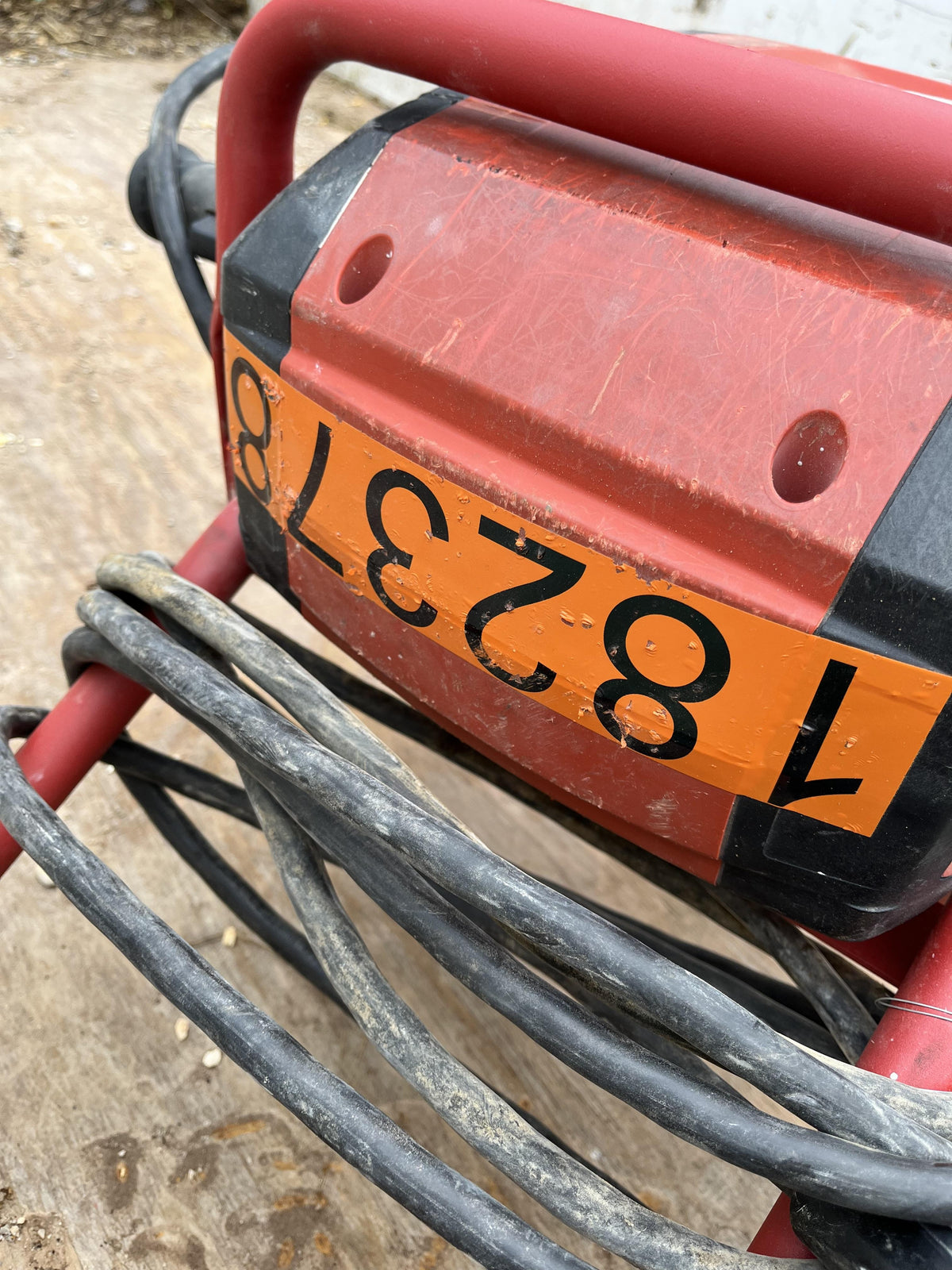 2021 HILTI TE 3000-AVR