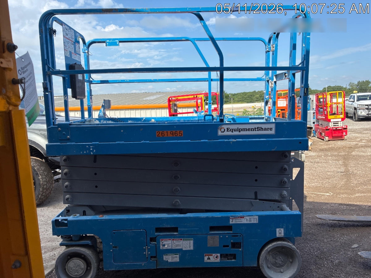 2022 GENIE GS-3246