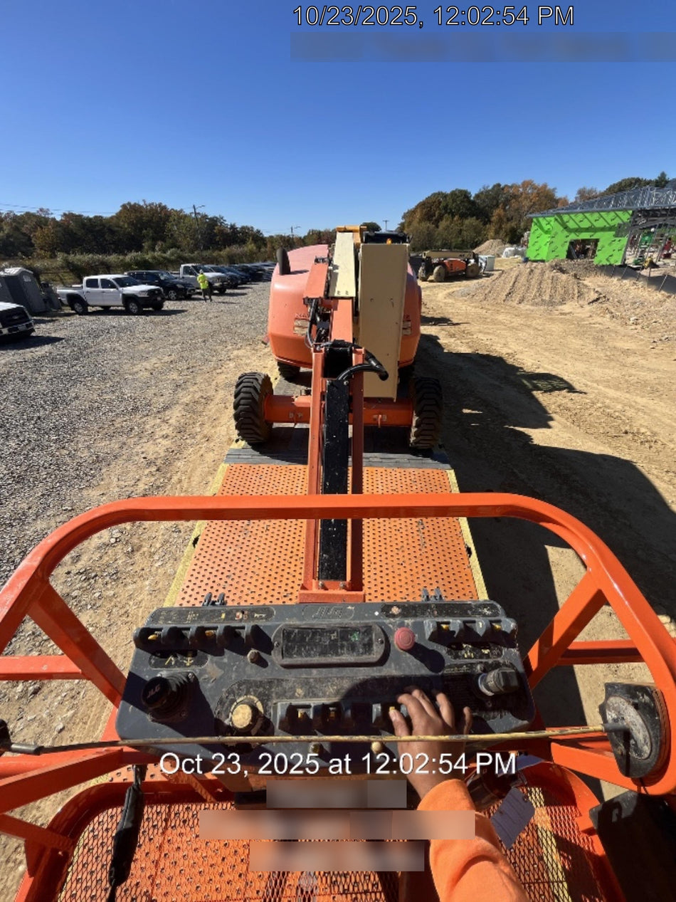 2019 JLG 450AJ
