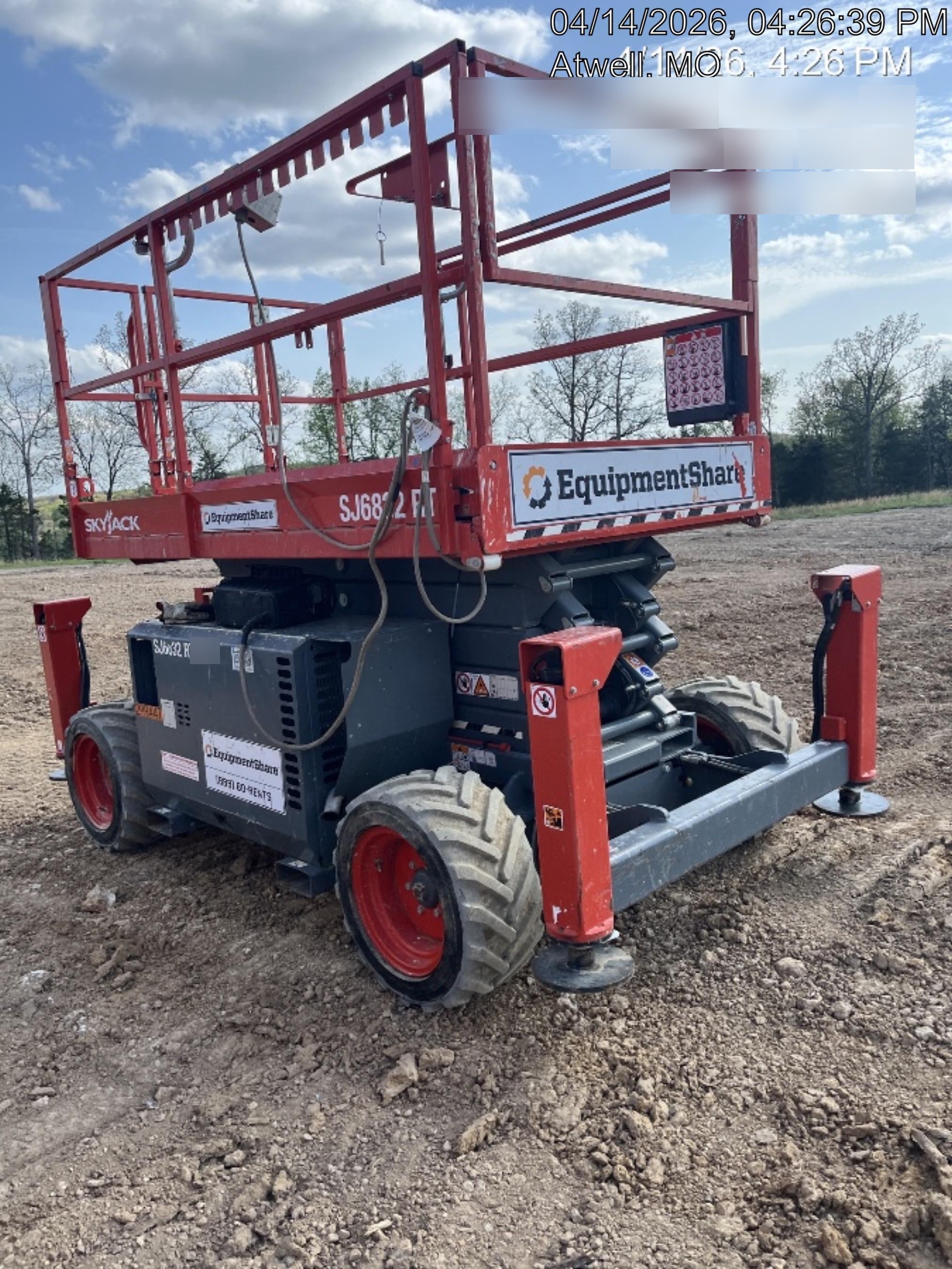 2023 SKYJACK SJ6832 RT