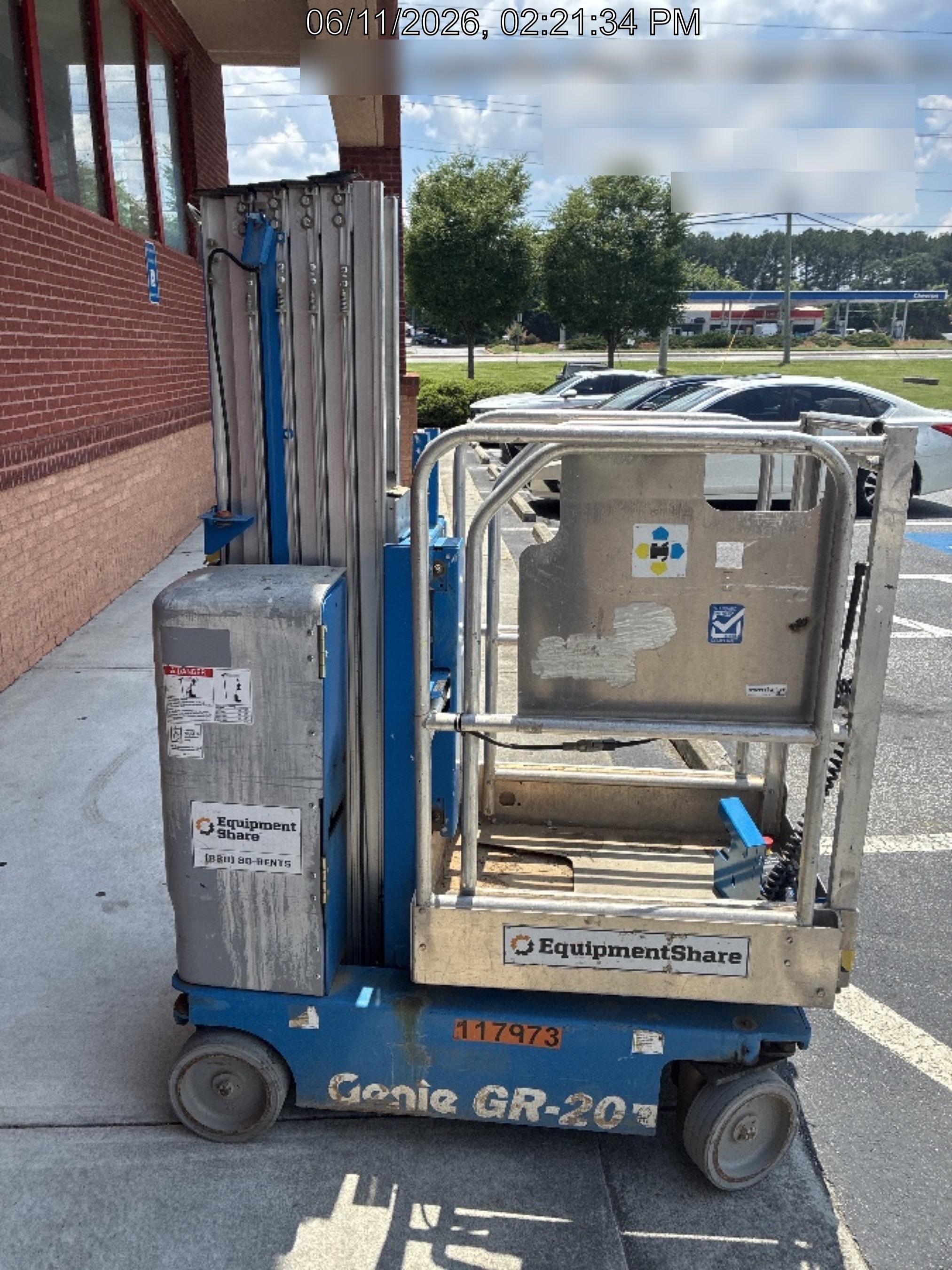 2020 GENIE GR-20