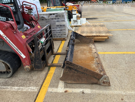 2023 TAKEUCHI TL10V2-CR