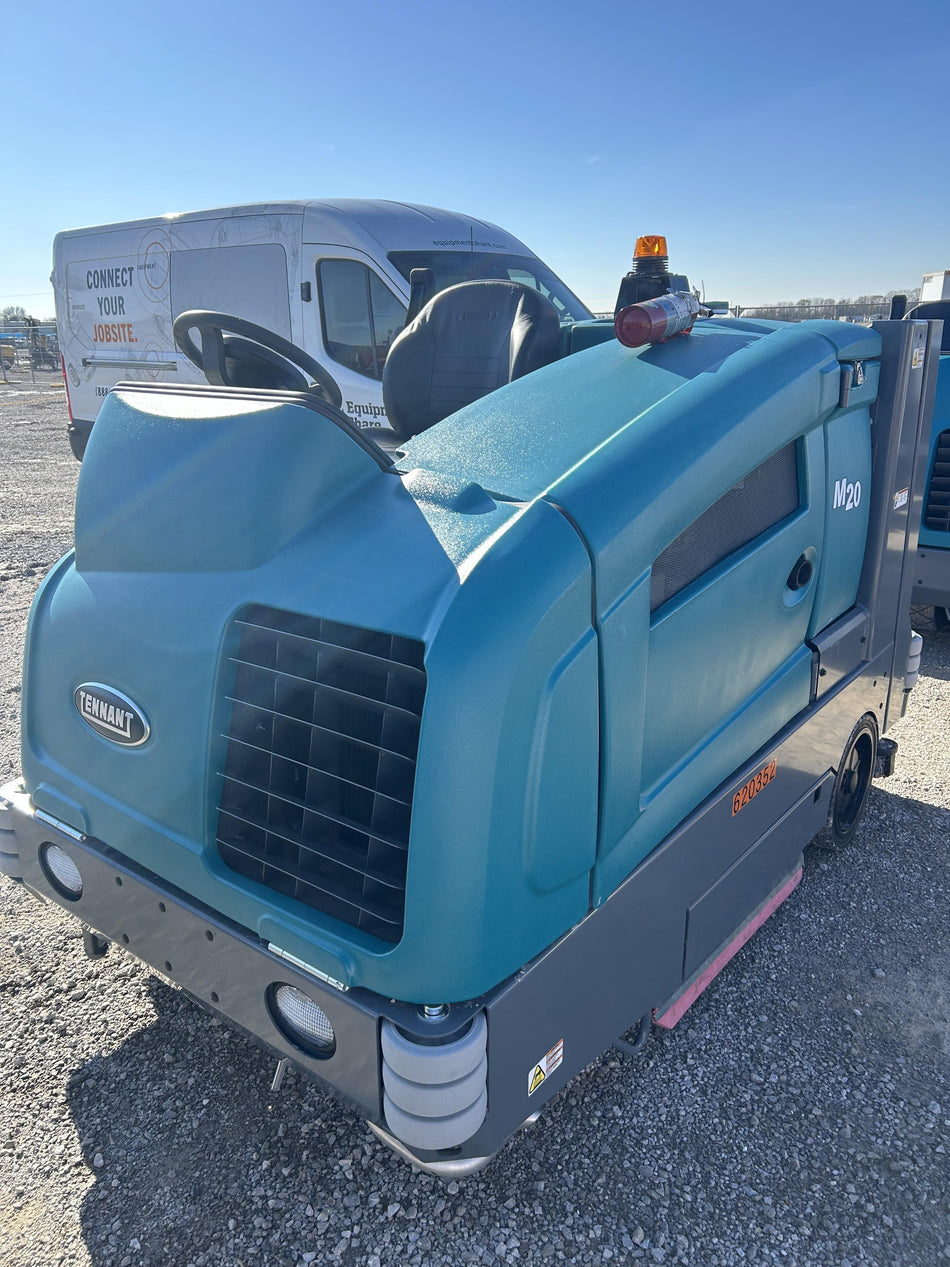 2025 TENNANT M20