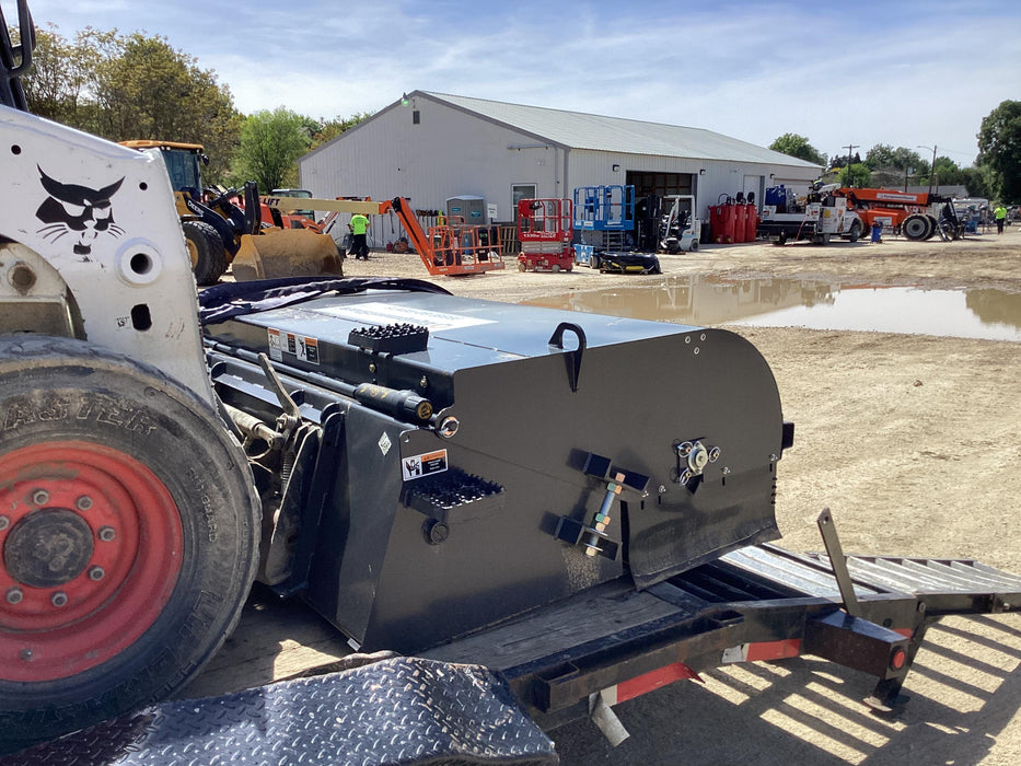 2021 PALADIN Sweepster SB72