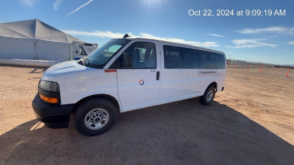 2023 GMC Savana 3500