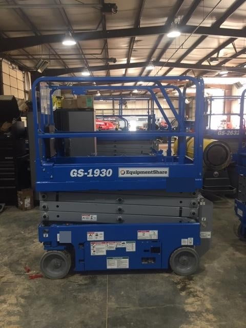 2020 Genie GS-1930 Solid Non Marking Tires, Beacon, Folding rails with half height swing gate