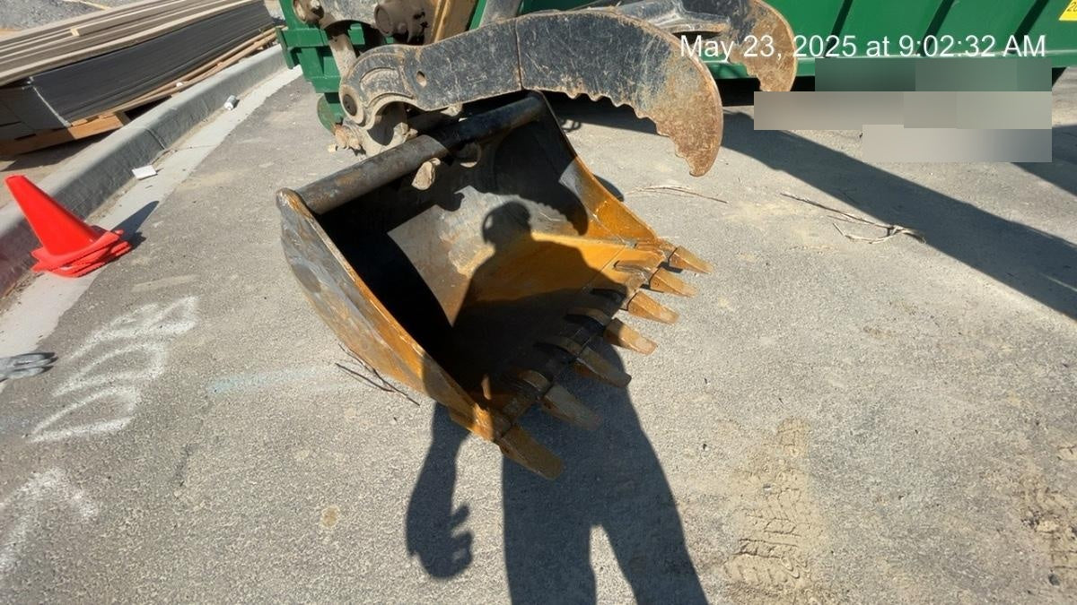 2023 STEEL UNLIMITED 36" Ditching bucket Mini Ex - Steel Unlimited