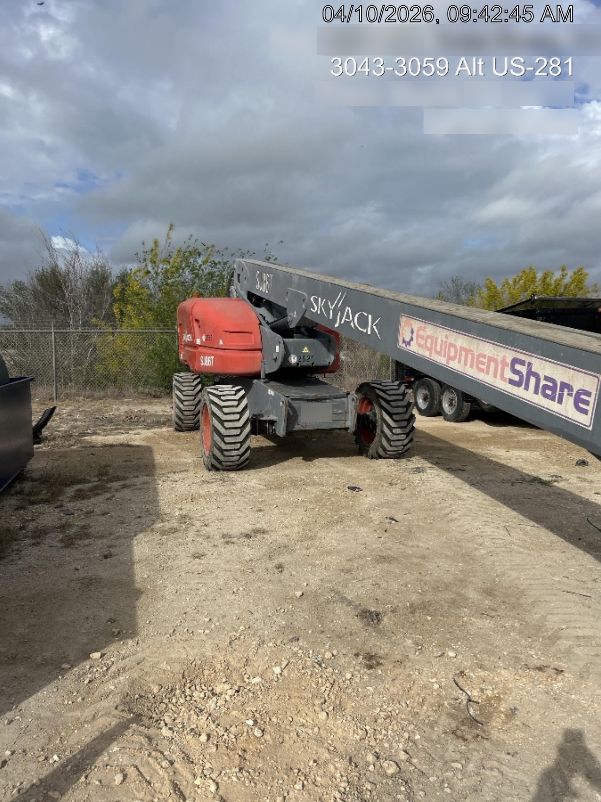 2016 SKYJACK SJ86T