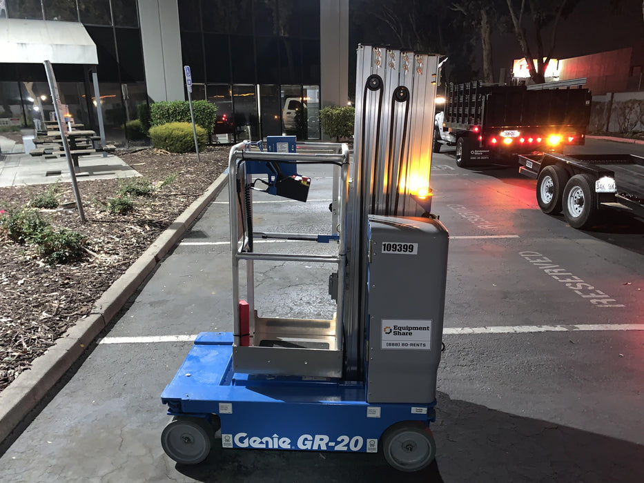 2020 GENIE GR-20