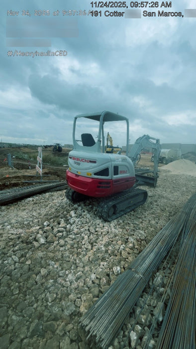 2021 TAKEUCHI TB235-2R