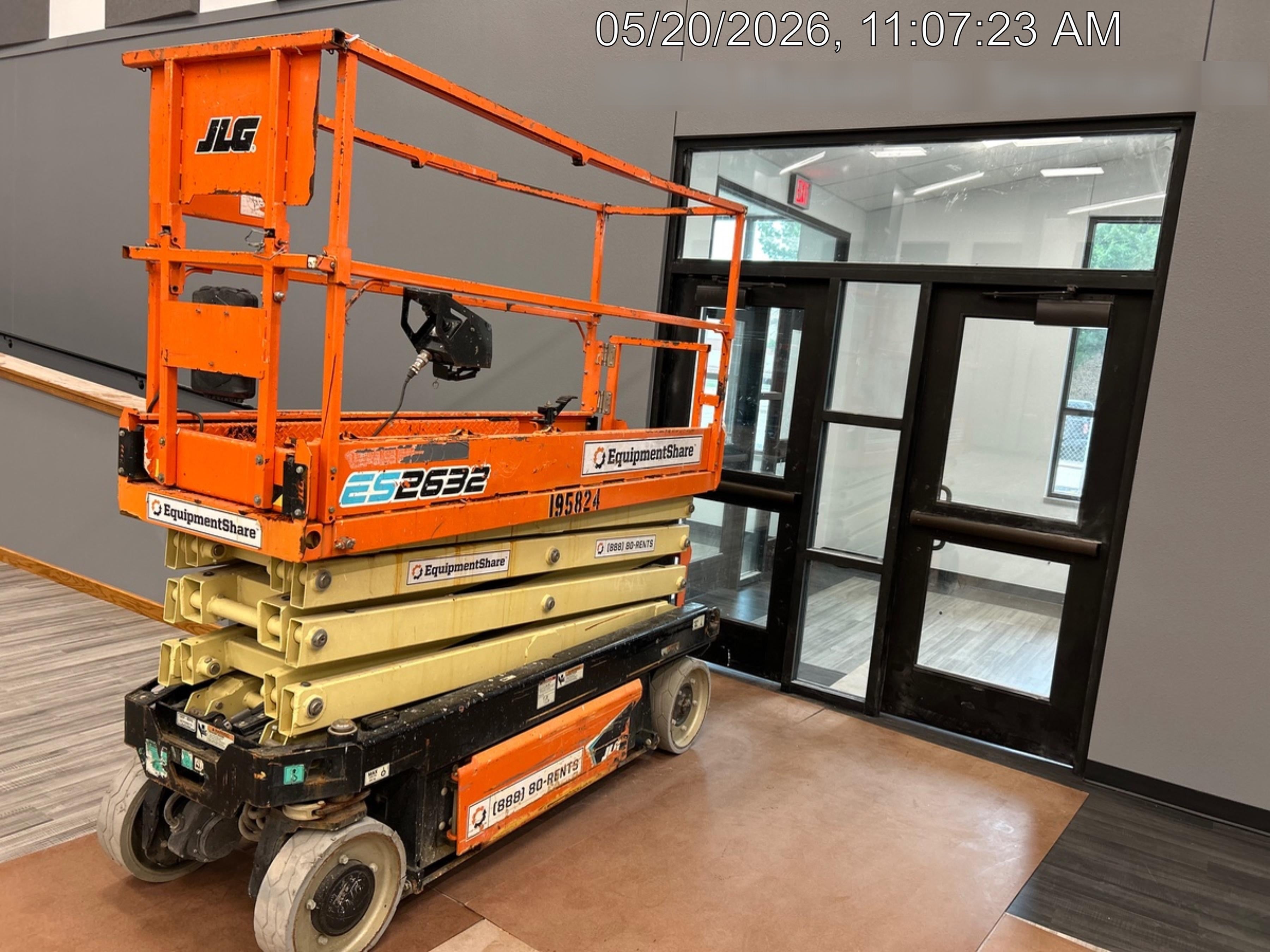 2021 JLG ES2632