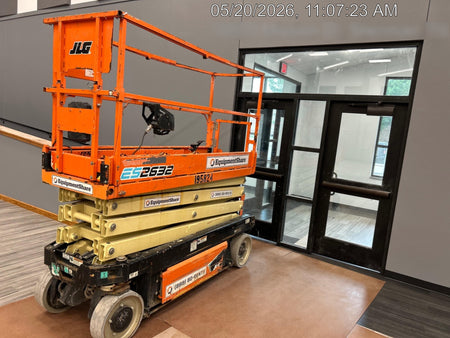 2021 JLG ES2632