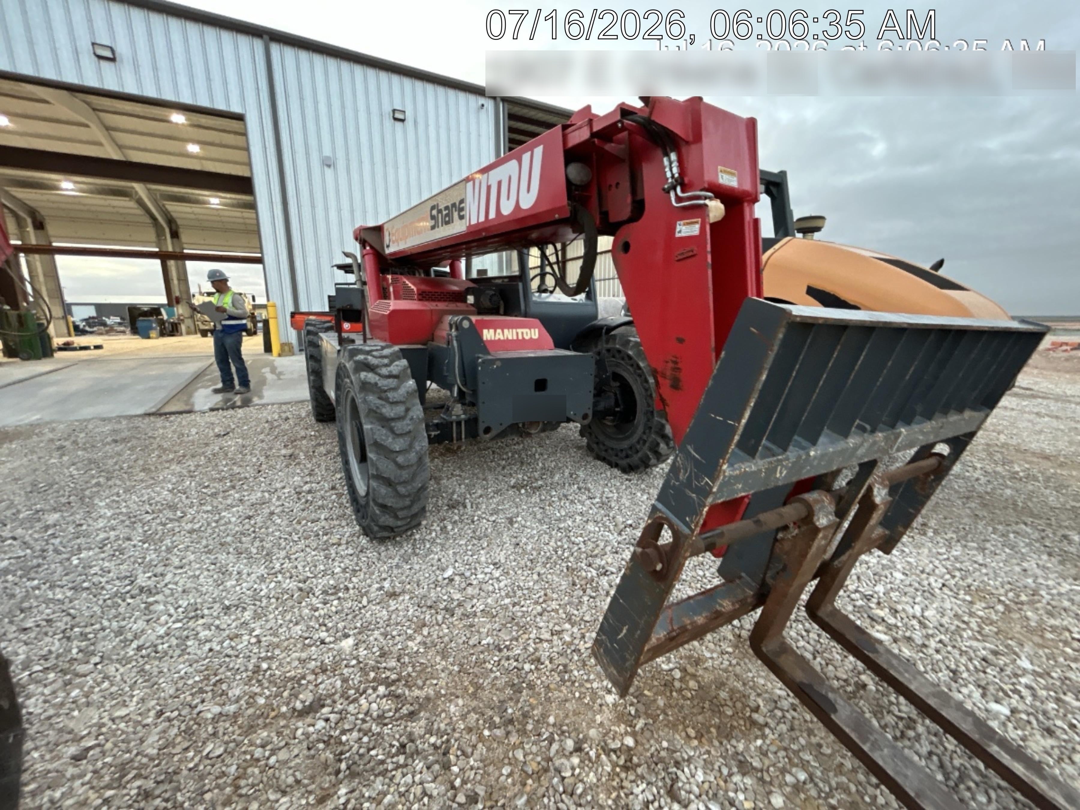 2018 MANITOU MTA8044