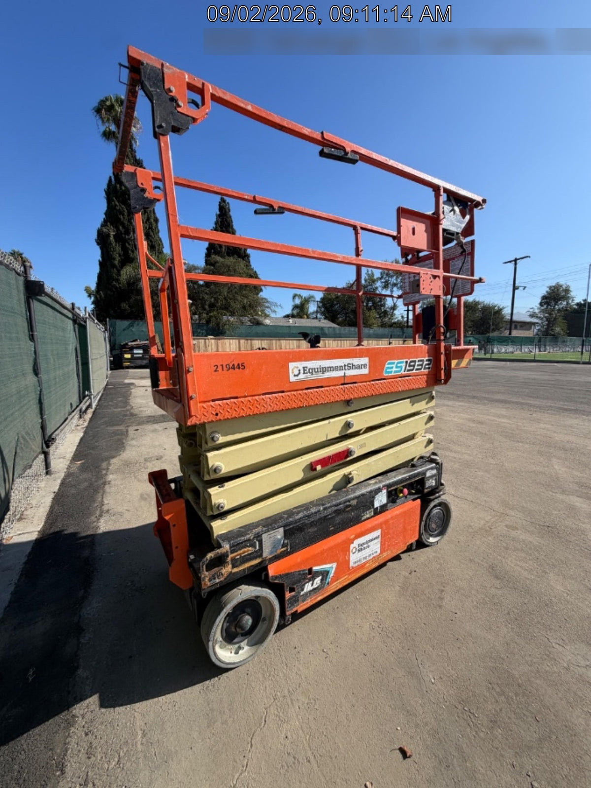 2022 JLG ES1932