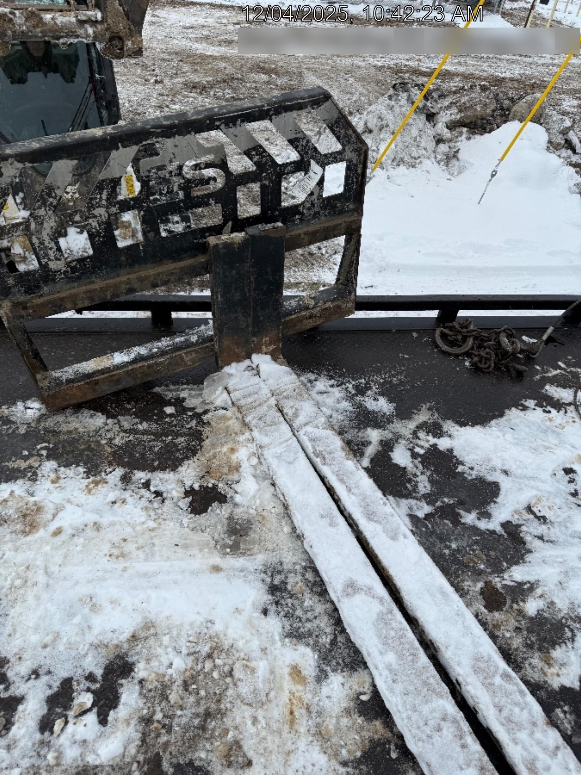 2024 ARROW MATERIAL HANDLING 48" Pallet Forks - Arrow