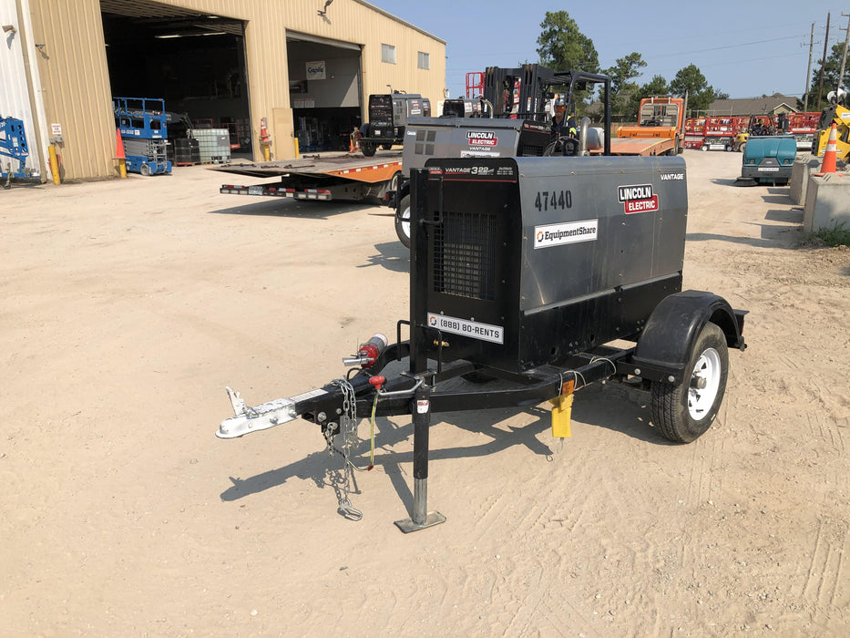 2019 Lincoln Electric Vantage 322 Ready-Pak 3, Two Wheel Trailer, Fender and Light Kit, Cable Rack
