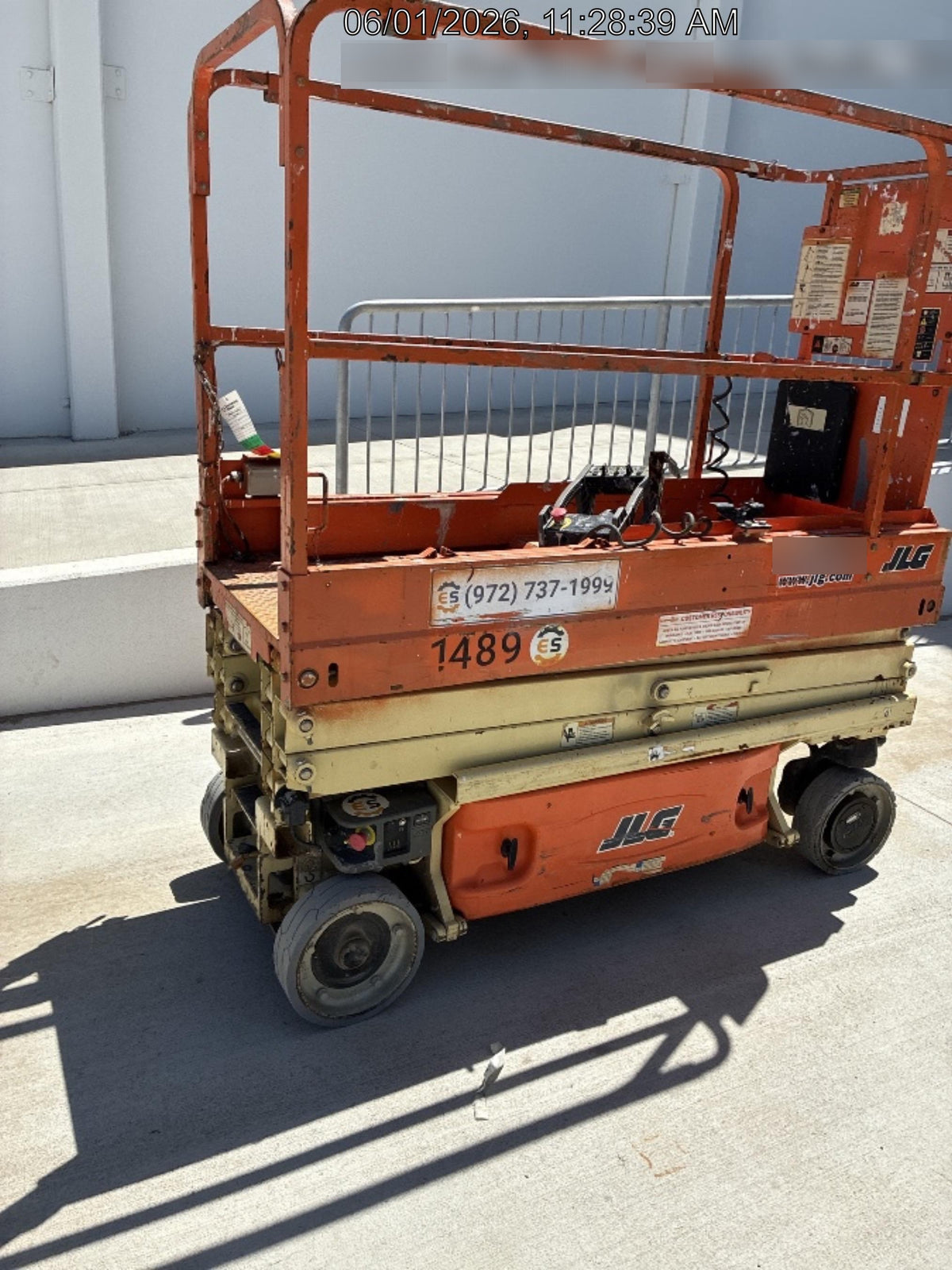 2016 JLG 1930ES