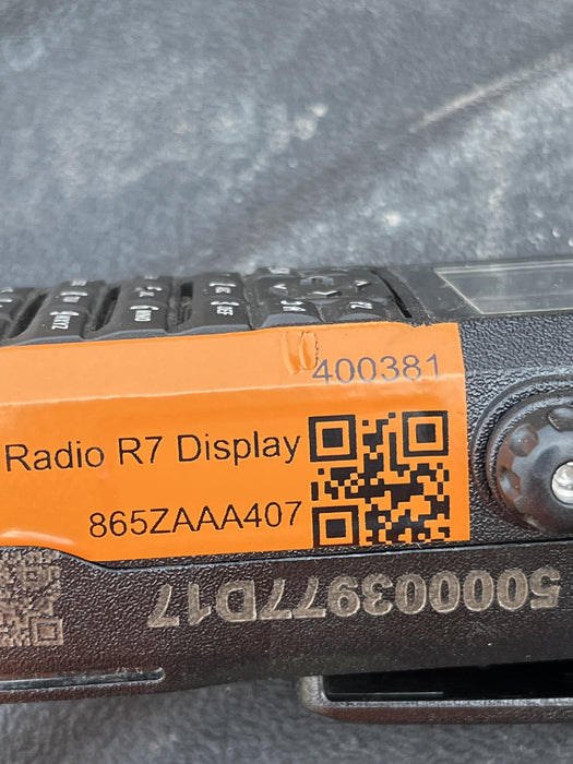 2024 MOTOROLA R7 DISPLAY