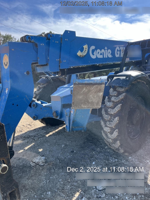 2018 Genie GTH-1056 GTH-1056 w/Open ROPS, FF Tires, Work Lights, 60" carriage/forks, cab mesh, beacon