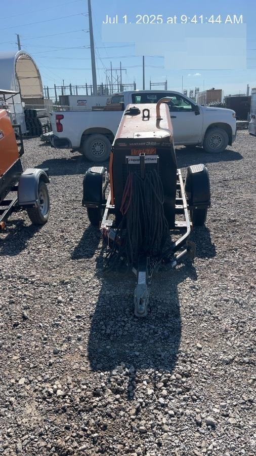 2021 Lincoln Electric Vantage 322 Vantage 322 Ready Pak 3 w/ Decals, ORANGE (includes trailer, cable rack, fender light kit) NO Telematics