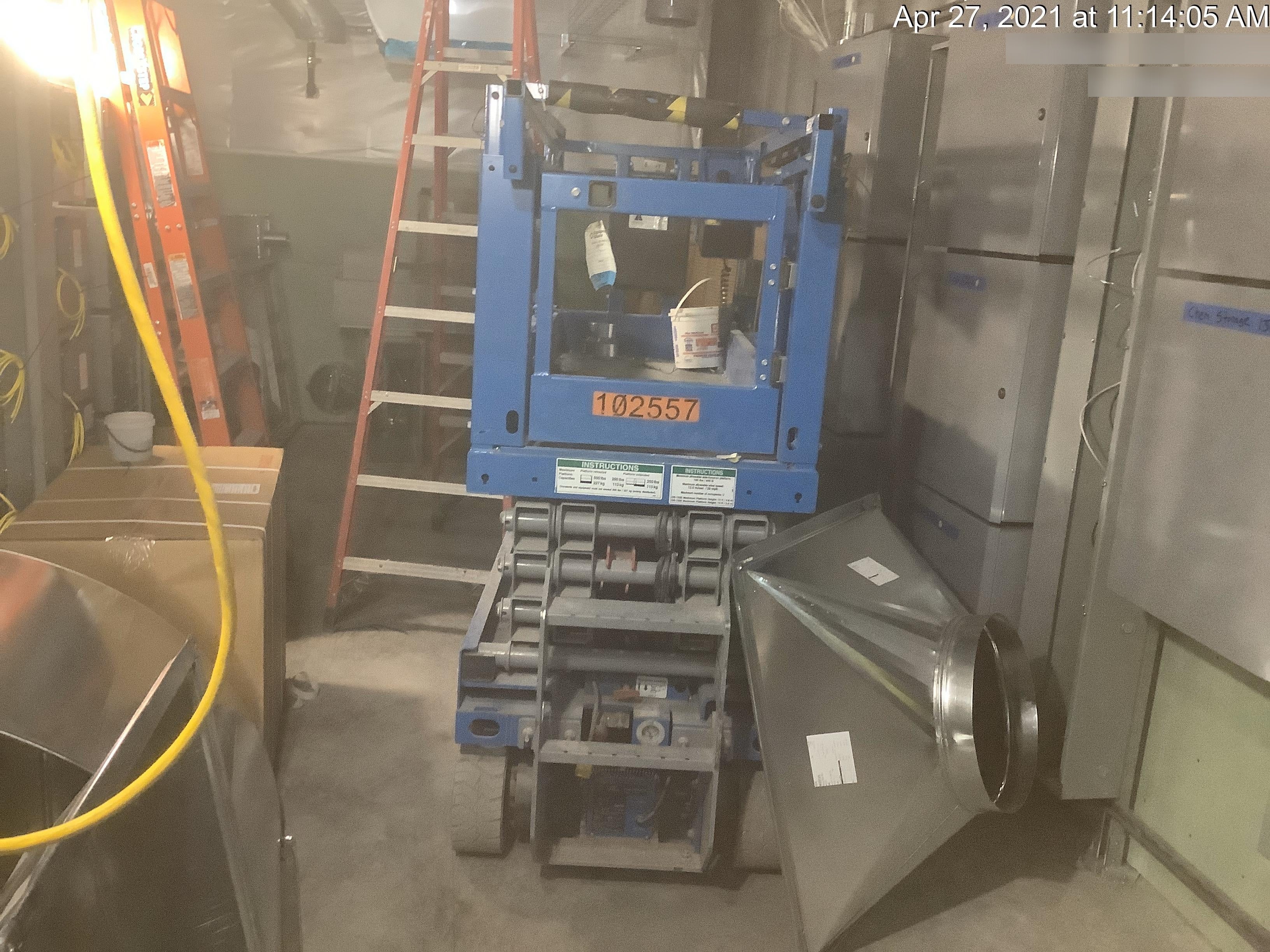 2020 Genie GS-1930 Solid Non Marking Tires, Beacon, Folding rails with half height swing gate, 800W Inverter