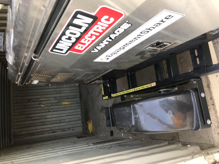 2019 Lincoln Electric Vantage 322 Lincoln Vantage 322 Welder w/Trailer, Light Kit, Cable Rack