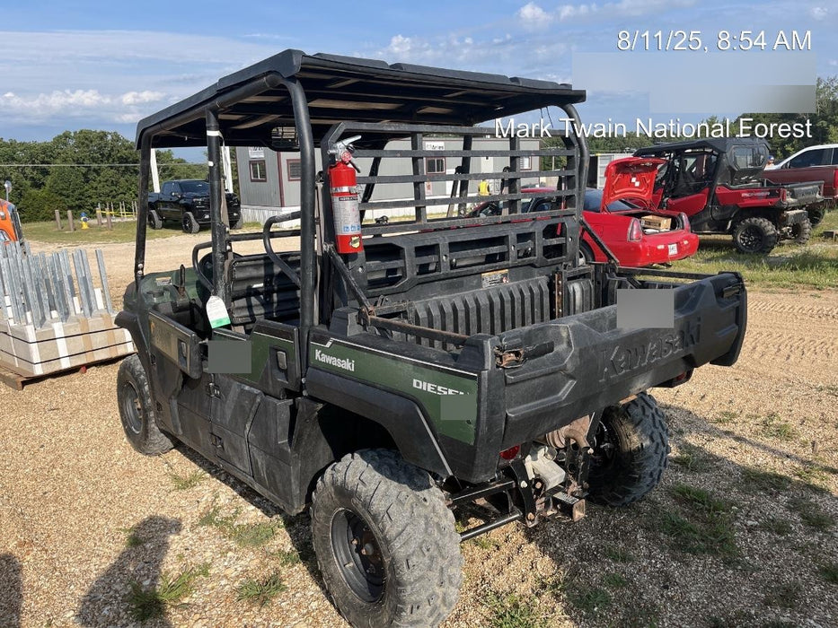 Kawasaki Mule PRO-DXT Standard Options, Backup Alarm, Beacon, Plastic Hard Top, Poly Windshield, Horn Kit