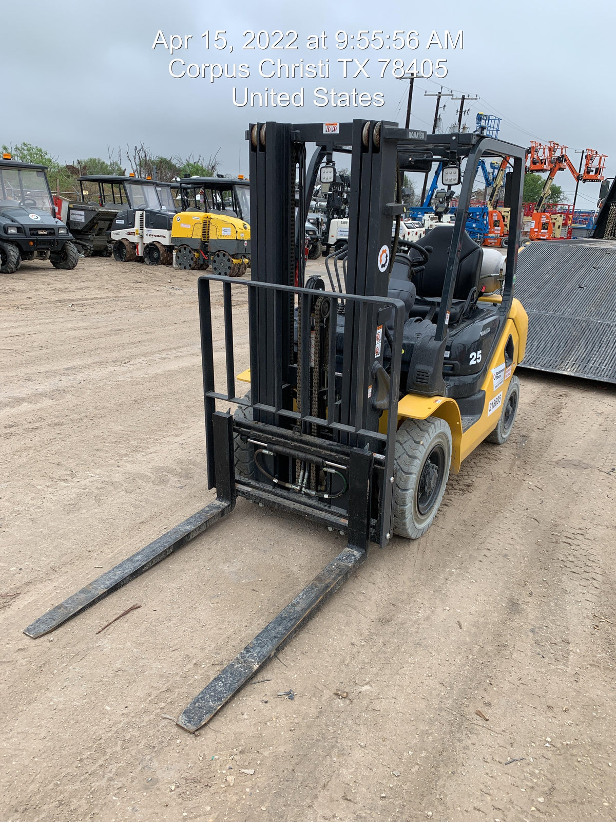 2022 KOMATSU FG25T-16