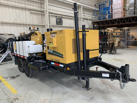 2020 Vac-Tron LP573XDT Tier 4 Kohler Diesel Engine, 500 Gallon Debris Tank w/ Hydraulic Tilt, two (2) 100 Gallon Water Tanks, Low Profile Torsion Axles (12,000 GVWR),