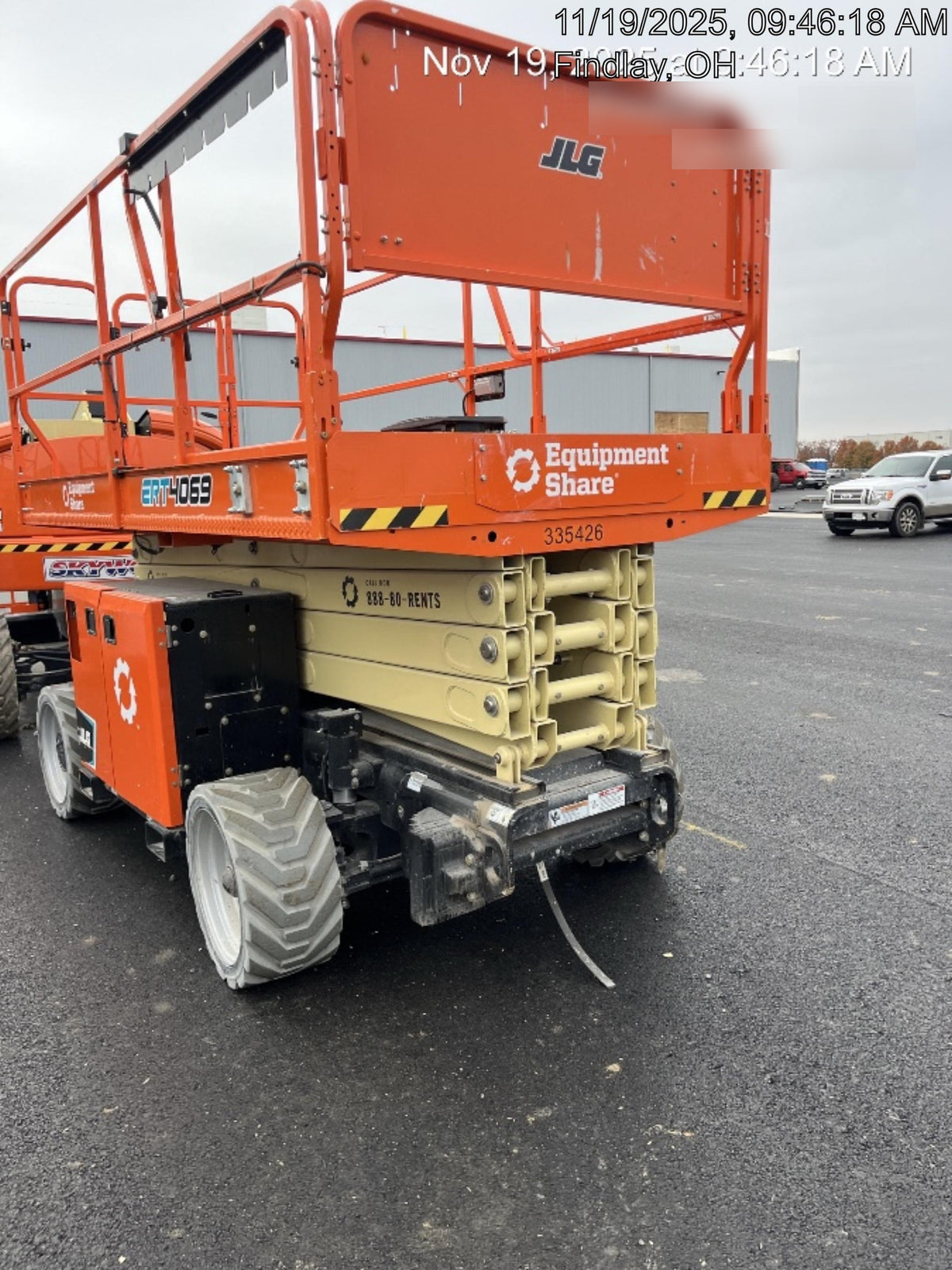 2023 JLG ERT4069